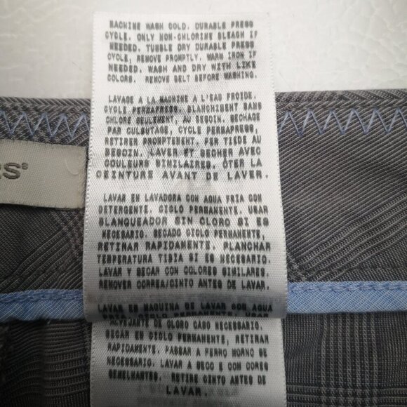 Dockers Ladies Size 12 Grey Plaid Wide Straight Legs Capri Pants - Picture 5 of 15